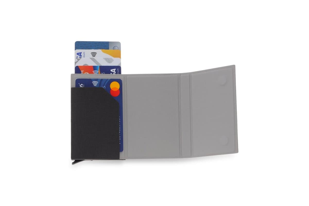 TESSIN - CHANGE ZERO Sustainable Gift Set with Refillable Notebook, Pen & Cardholder - Black