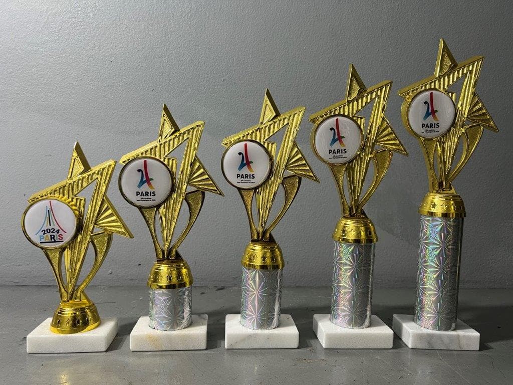 Eiffel Star 34cm