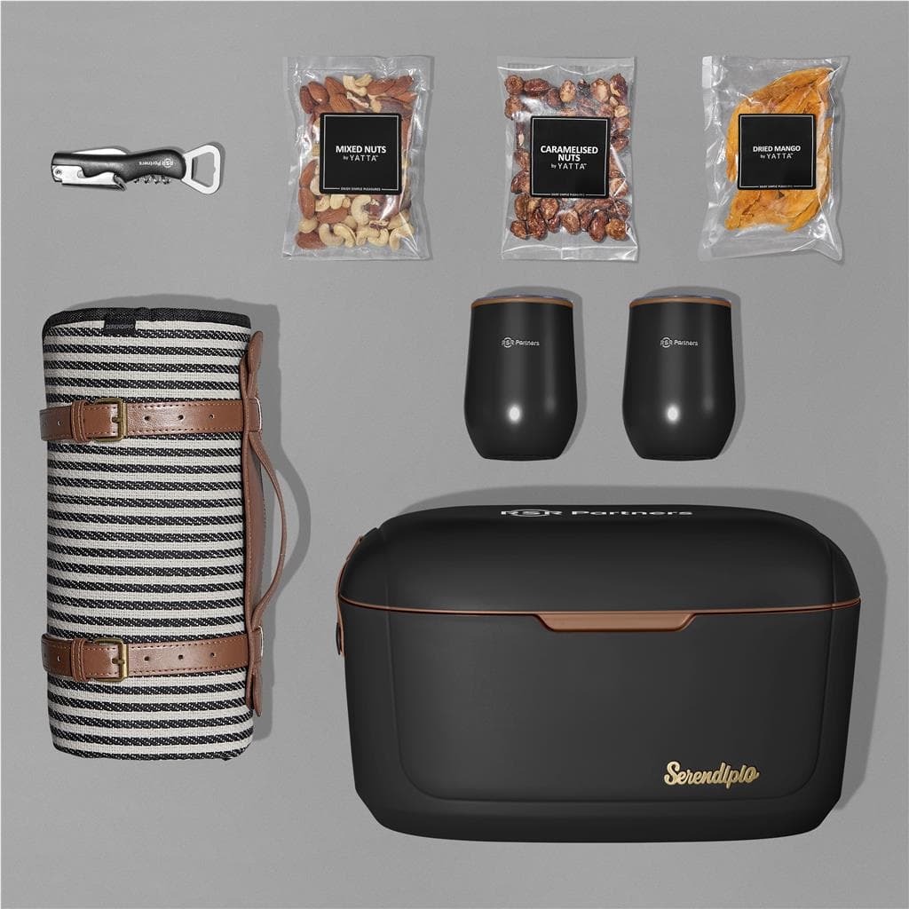 Yatta Chic Chill Hamper thumbnail 4