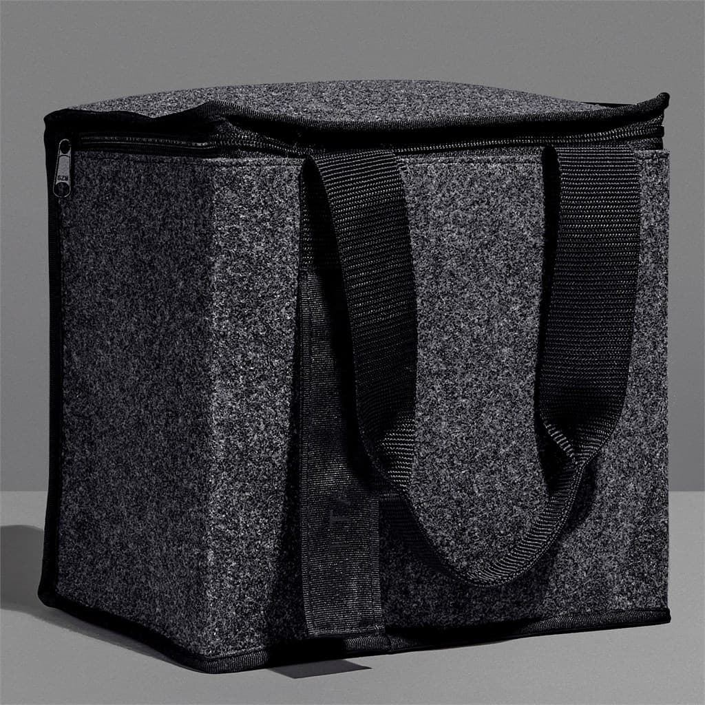 Yatta Deluxe Delicacies Hamper thumbnail 2