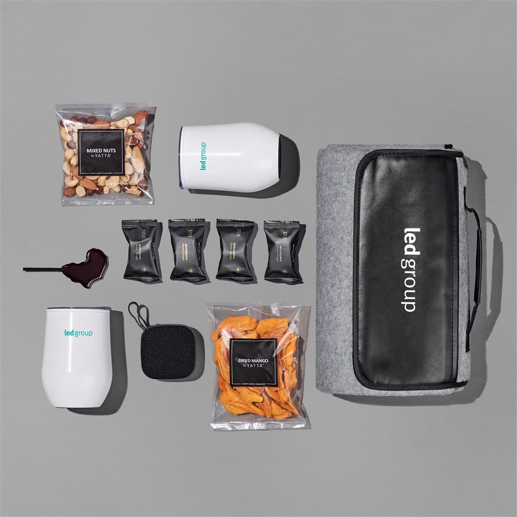 Yatta Lavishly Laden Hamper thumbnail 17