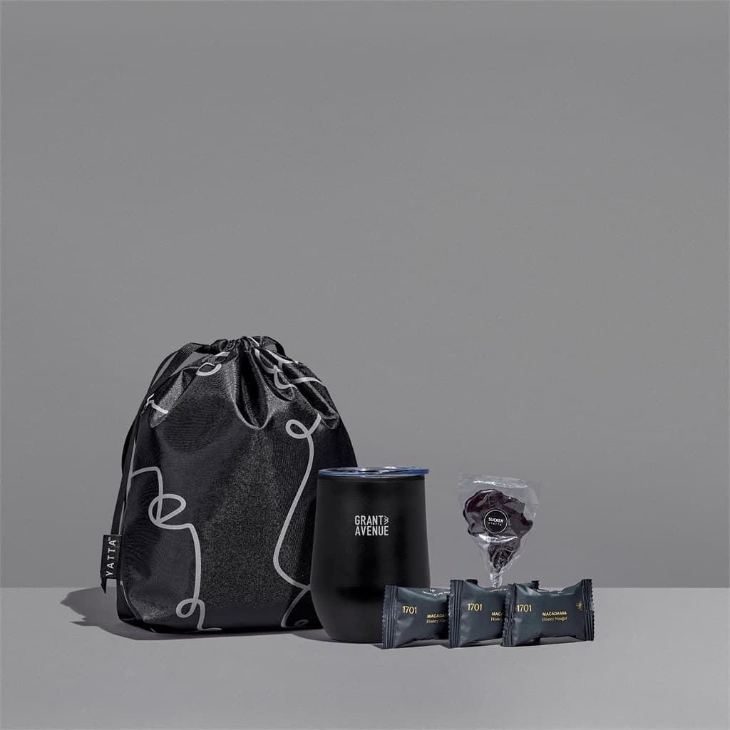 Yatta Snug Surprise Hamper thumbnail 3