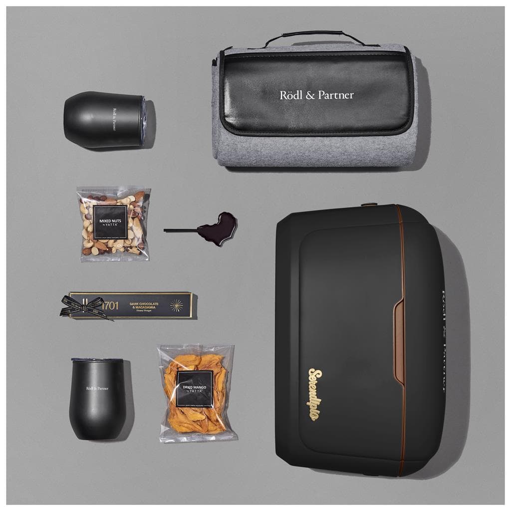 Yatta Lavish Leisure Hamper thumbnail 5