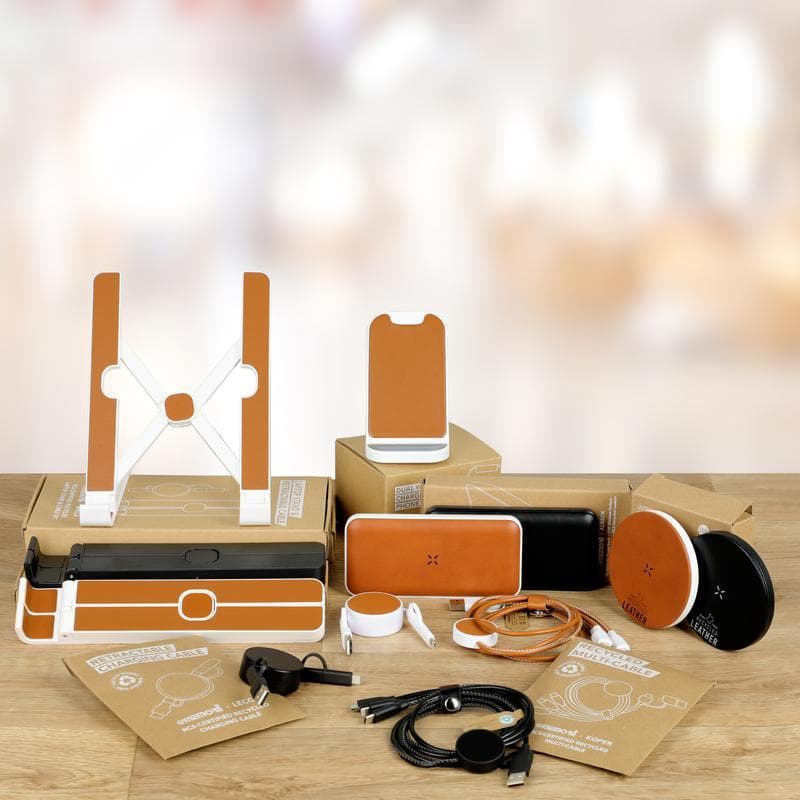 BRELA – @memorii Set of Recycled Laptop Stand and retractable cable thumbnail 2