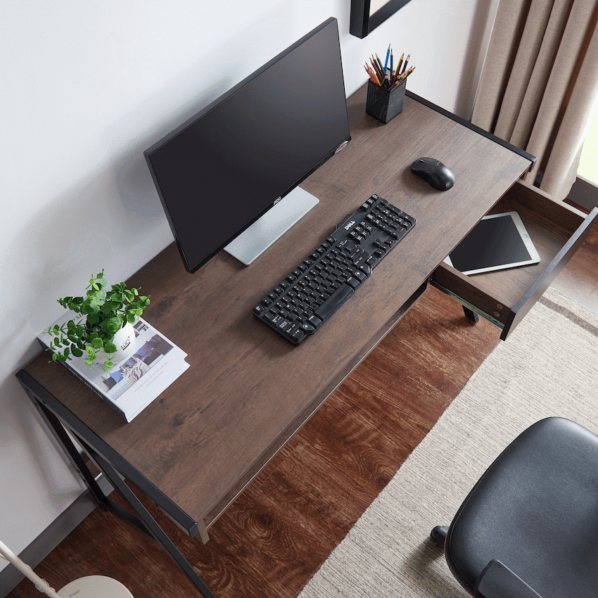 Everfurn Calantra Desk